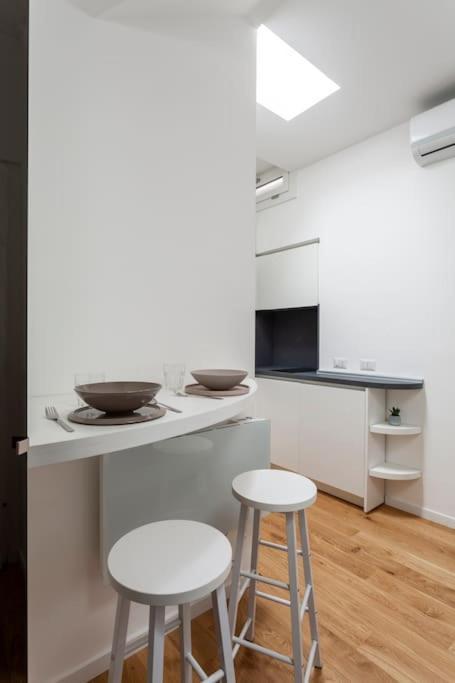 City Centre Navigli- Studio Милан Экстерьер фото