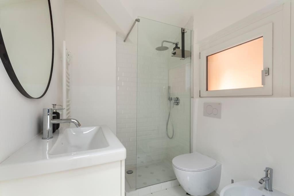 City Centre Navigli- Studio Милан Экстерьер фото